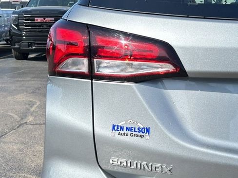 Used 2023 Chevrolet Equinox LT AWD/4WD image 9