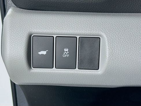 Used 2025 Honda Pilot EX-L image 11