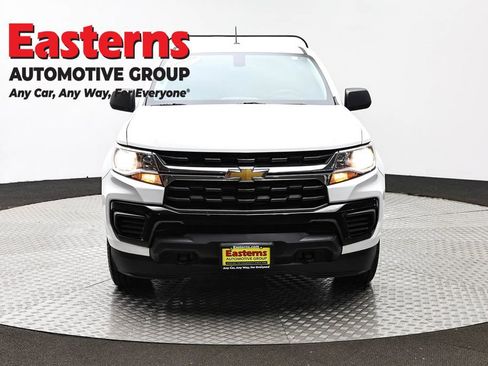Used 2021 Chevrolet Colorado W/T w/ WT Convenience Package image 2