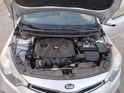 Used 2015 Kia Forte Koup EX w/ EX Premium Package image 17