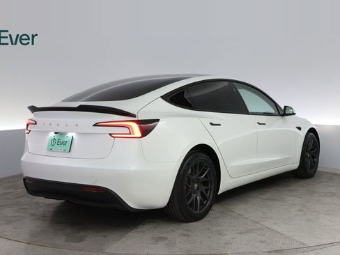 Used 2025 Tesla Model 3 Long Range RWD image 3