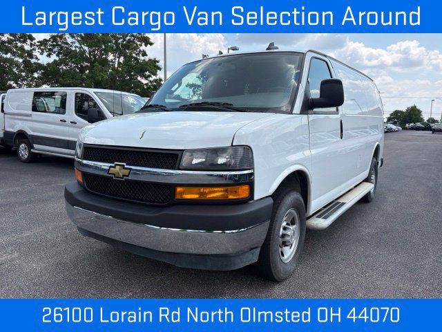 Used 2025 Chevrolet Express 2500 w/ Driver Convenience Package RWD image 1
