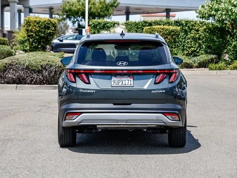 Used 2025 Hyundai Tucson SEL AWD/4WD image 4
