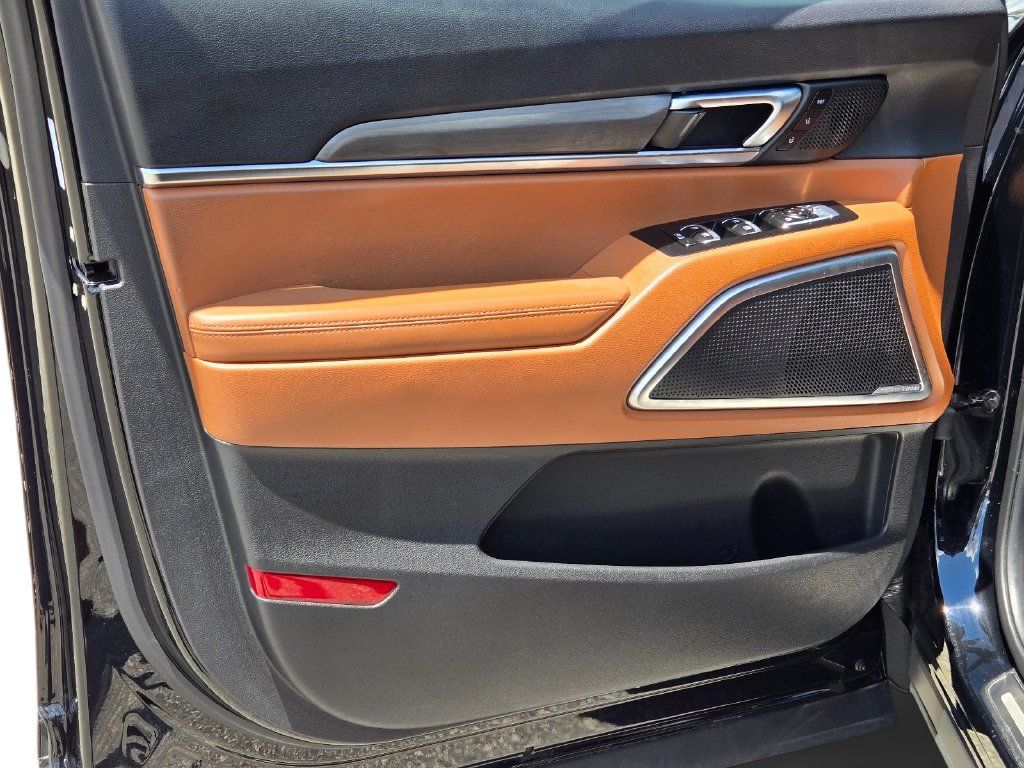 Certified 2025 Kia Telluride SX Prestige X-Pro AWD/4WD image 14