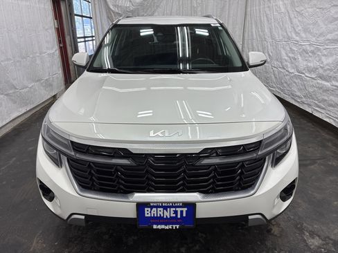 Used 2024 Kia Seltos S AWD/4WD image 5