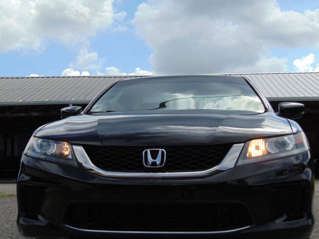 Used 2013 Honda Accord LX-S image 2