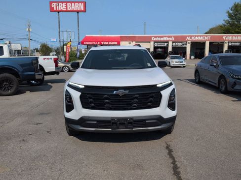 Used 2025 Chevrolet Equinox LT w/ Midnight Edition FWD image 3