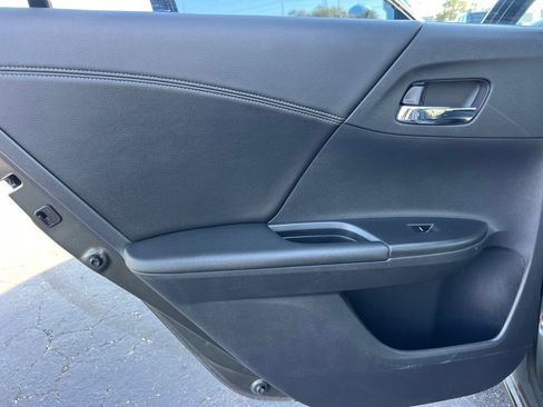 Used 2013 Honda Accord EX-L image 12