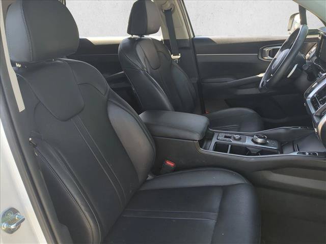 Used 2023 Kia Sorento EX FWD image 22