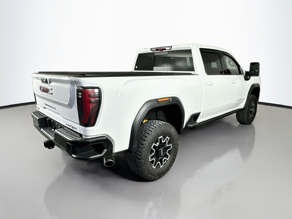 Used 2024 GMC Sierra 2500 AT4X AWD/4WD image 7
