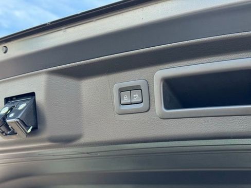 New 2026 MAZDA CX-50 AWD 2.5 Hybrid w/ Premium Pkg image 40