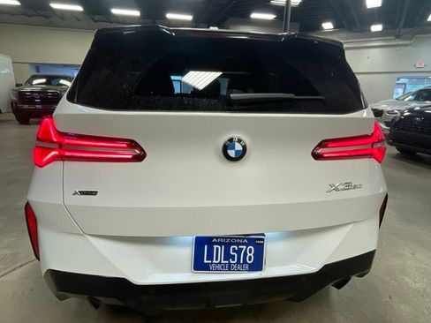 Used 2025 BMW X3 xDrive30i AWD/4WD image 5