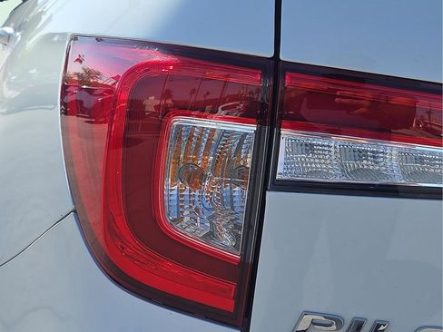 Used 2021 Honda Pilot Special Edition image 20