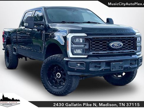 Used 2023 Ford F250 Lariat w/ Lariat Ultimate Package AWD/4WD image 1