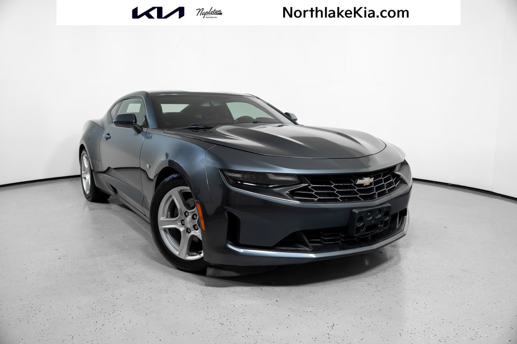 Used 2020 Chevrolet Camaro LT w/ Technology Package RWD image 1