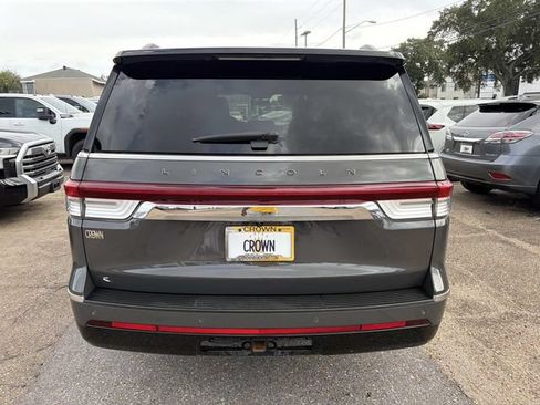 Used 2022 Lincoln Navigator L Black Label AWD/4WD image 4
