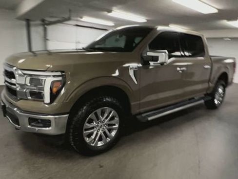 Used 2025 Ford F150 Lariat w/ Equipment Group 501A Mid AWD/4WD image 4