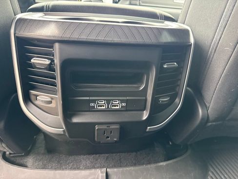 Used 2025 RAM 1500 Big Horn AWD/4WD image 23