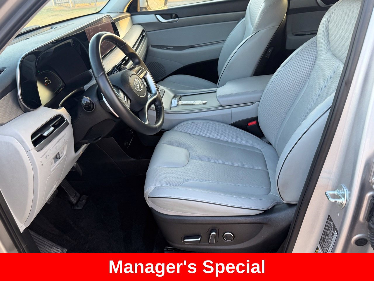 Used 2025 Hyundai Palisade SEL AWD/4WD image 27