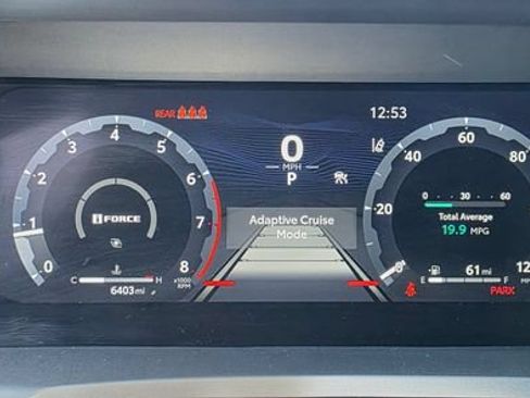 Used 2025 Toyota Tacoma TRD Off-Road AWD/4WD image 17