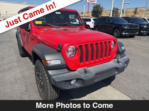 Used 2021 Jeep Wrangler Unlimited Sport image 8