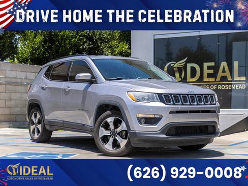 Used 2018 Jeep Compass Latitude w/ Popular Equipment Group FWD image 1
