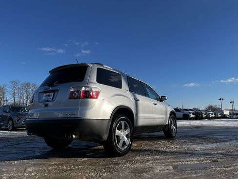 Used 2011 GMC Acadia SLT w/ Technology Package image 9