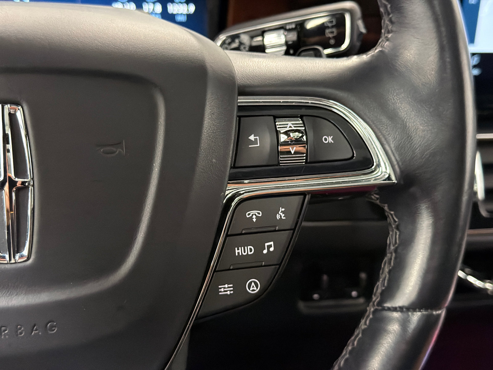 Used 2023 Lincoln Navigator Black Label AWD/4WD image 27