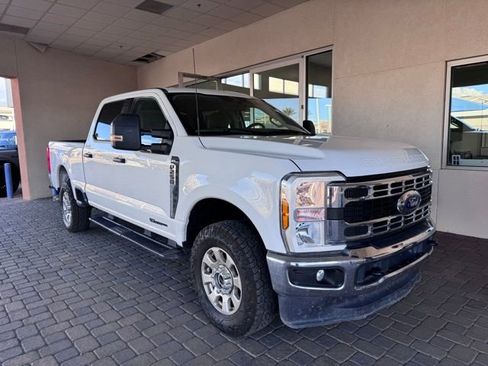 Used 2024 Ford F250 XLT image 6