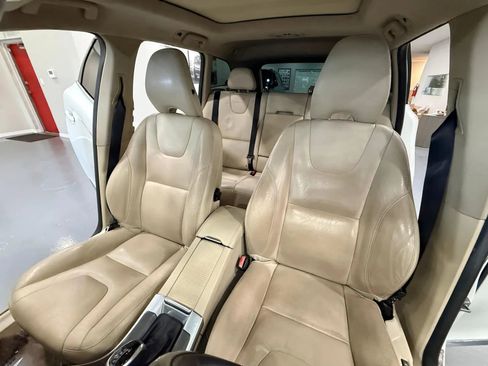 Used 2015 Volvo XC60 T5 Premier FWD image 8