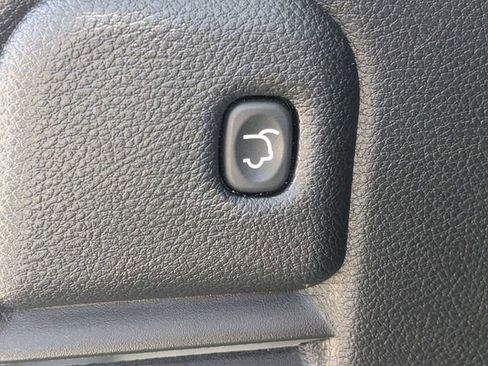 Used 2022 Jeep Grand Cherokee Limited RWD image 14