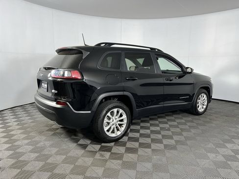 Used 2022 Jeep Cherokee Latitude Lux w/ Sun & Sound Group image 7