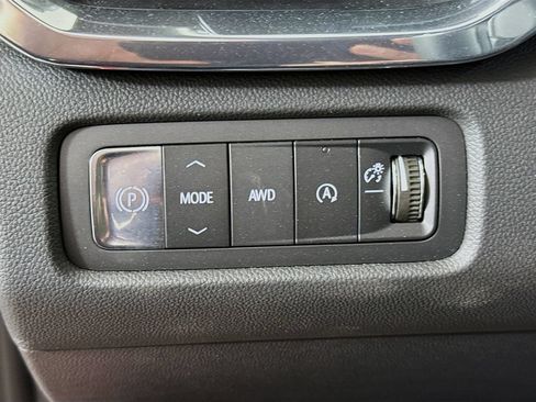 Used 2026 GMC Acadia Elevation w/ Elevation Premium Package AWD/4WD image 10