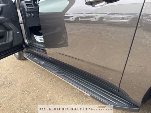 Certified 2021 Chevrolet Suburban LT w/ Luxury Package image 38