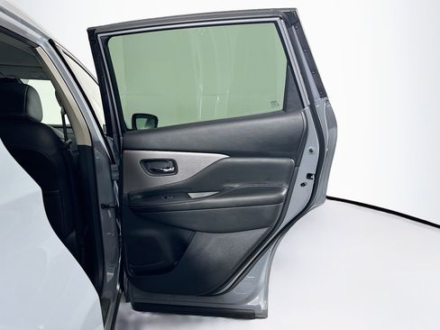 Used 2023 Nissan Murano SL image 30