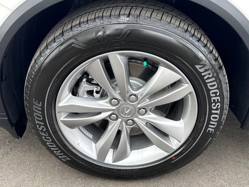 Certified 2026 Acura MDX SH-AWD image 10