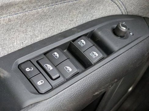 New 2026 Jeep Compass Latitude image 20