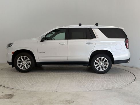 Used 2021 Chevrolet Tahoe Premier w/ Premium Package AWD/4WD image 2