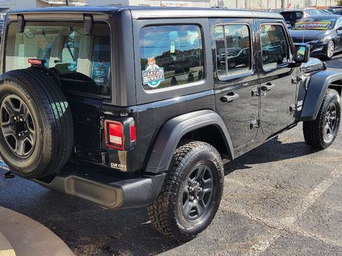 Used 2018 Jeep Wrangler Unlimited Sport image 24