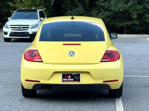 Used 2014 Volkswagen Beetle 1.8T image 5
