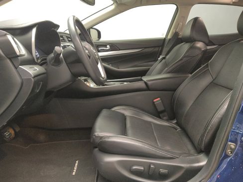 Used 2018 Nissan Maxima 3.5 SV image 17