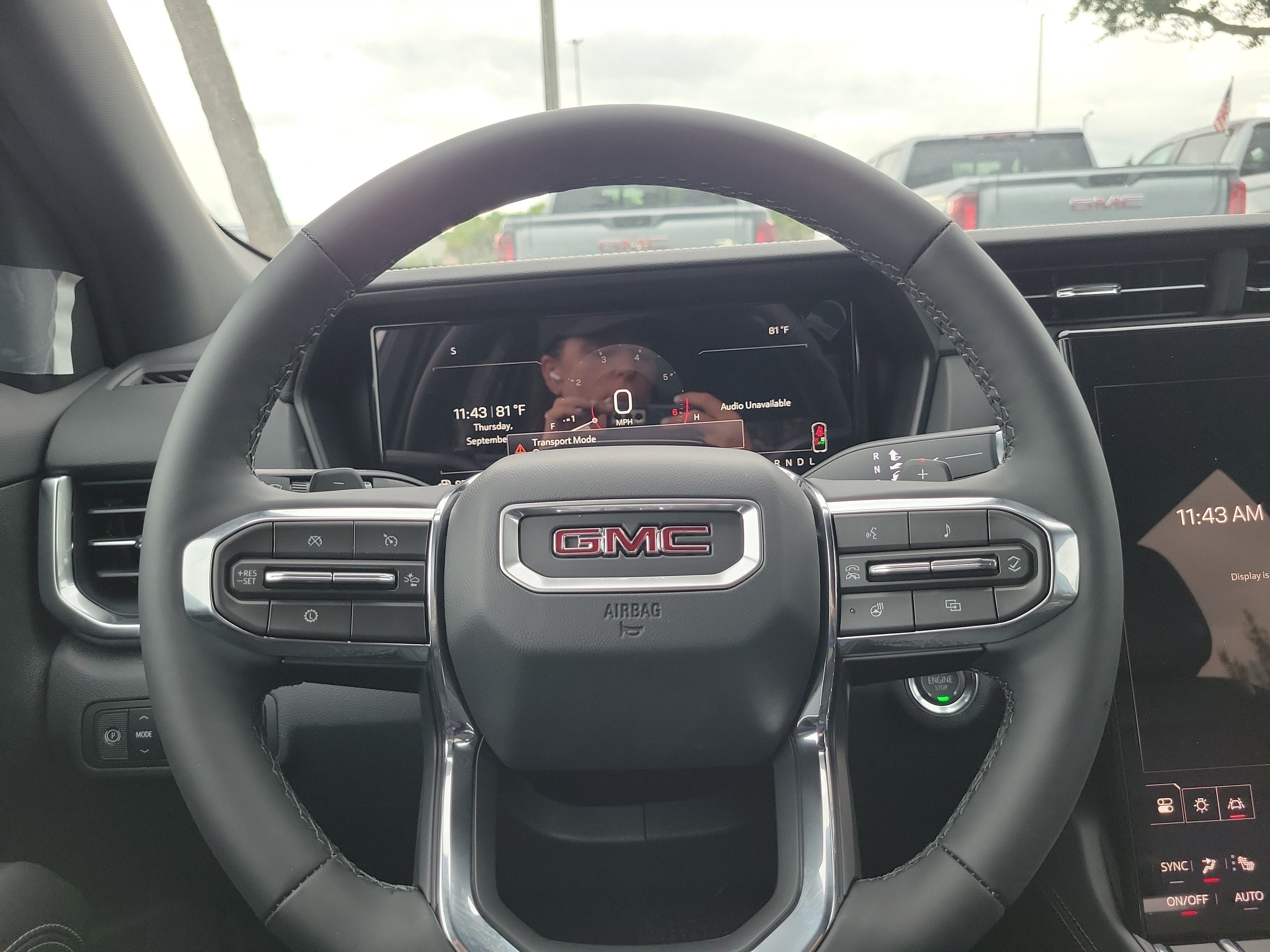 New 2027 GMC Terrain Elevation w/ Elevation Premium Package FWD image 9