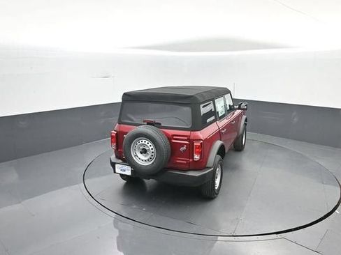 New 2026 Ford Bronco 4-Door AWD/4WD image 25