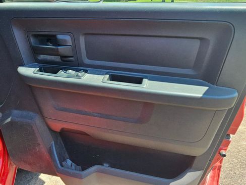 Used 2011 RAM 2500 ST w/ ST Popular Equipment Group AWD/4WD image 18