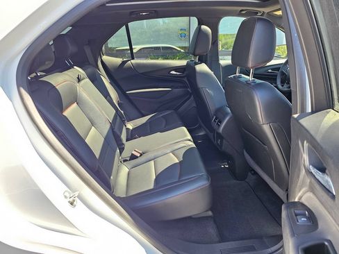 Used 2023 Chevrolet Equinox RS w/ RS Leather Package AWD/4WD image 12