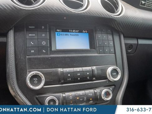 Used 2020 Ford Mustang Coupe RWD image 5