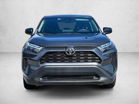 Used 2023 Toyota RAV4 LE FWD image 3