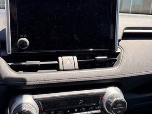 Used 2023 Toyota RAV4 XLE w/ Convenience Package image 10