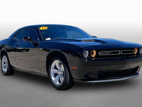 Used 2023 Dodge Challenger SXT RWD image 10