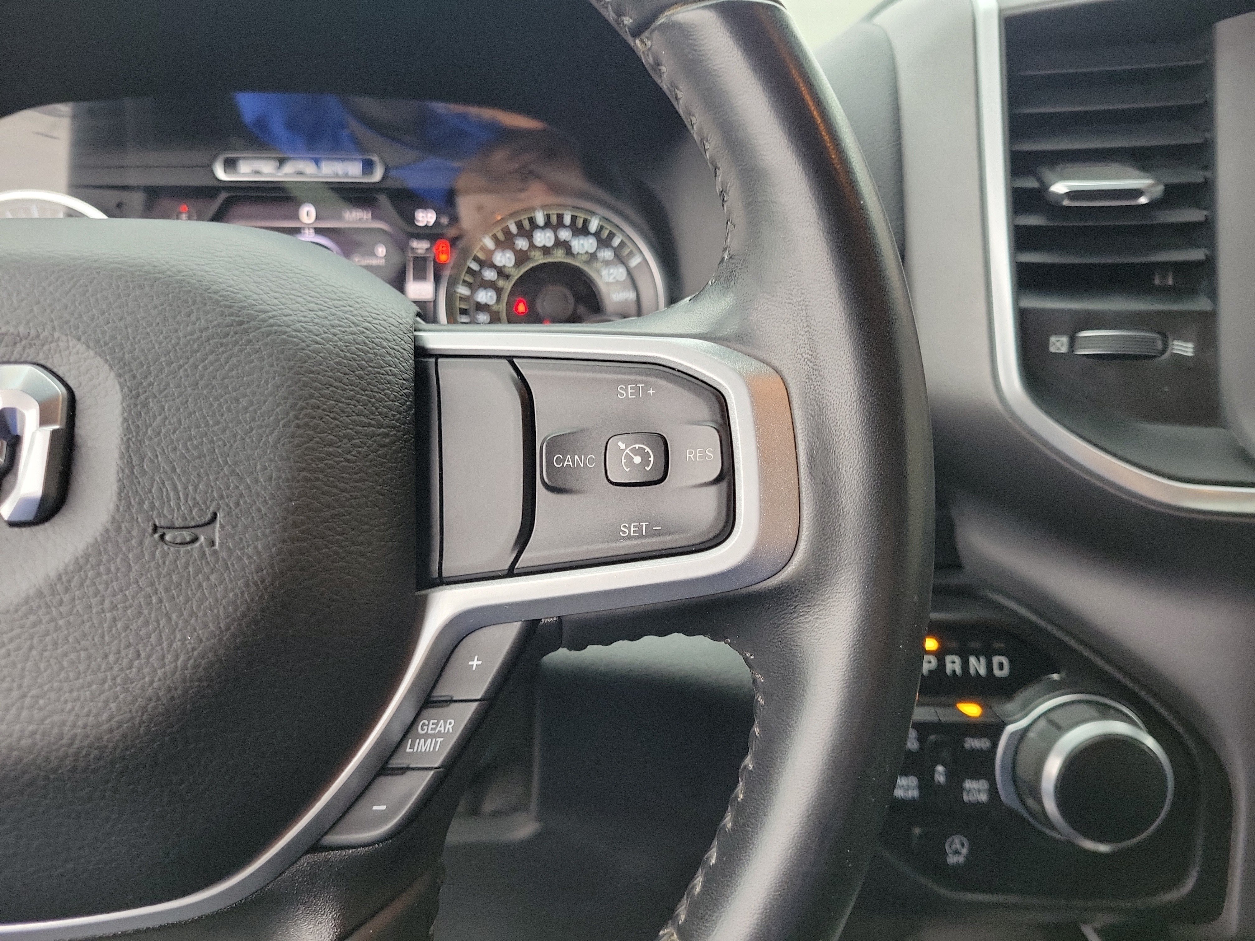 Used 2022 RAM 1500 Big Horn AWD/4WD image 23